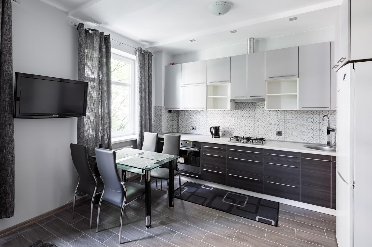 New Studio With Balcony Lviv Bagian luar foto